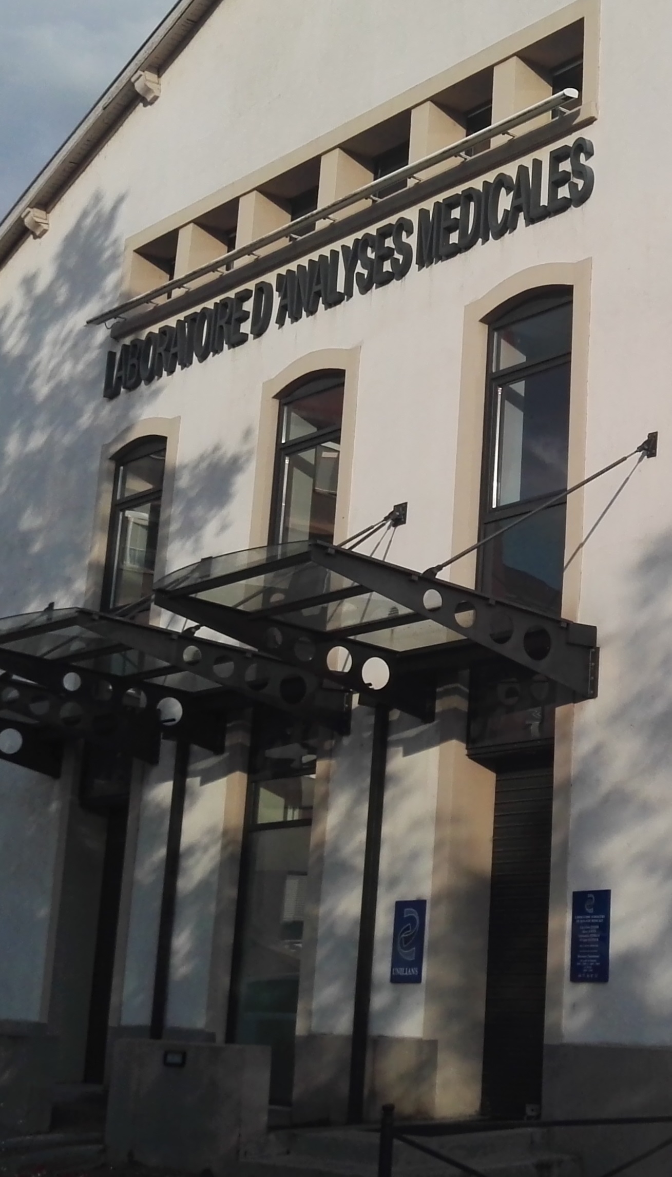 LABORATOIRE D